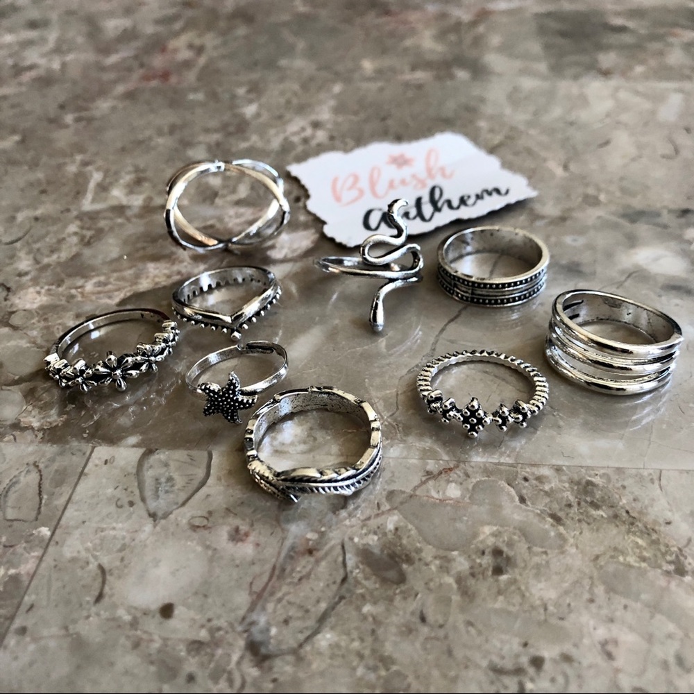 3/$25⚡️stackable boho midi flower snake ring set - Picture 6 of 10